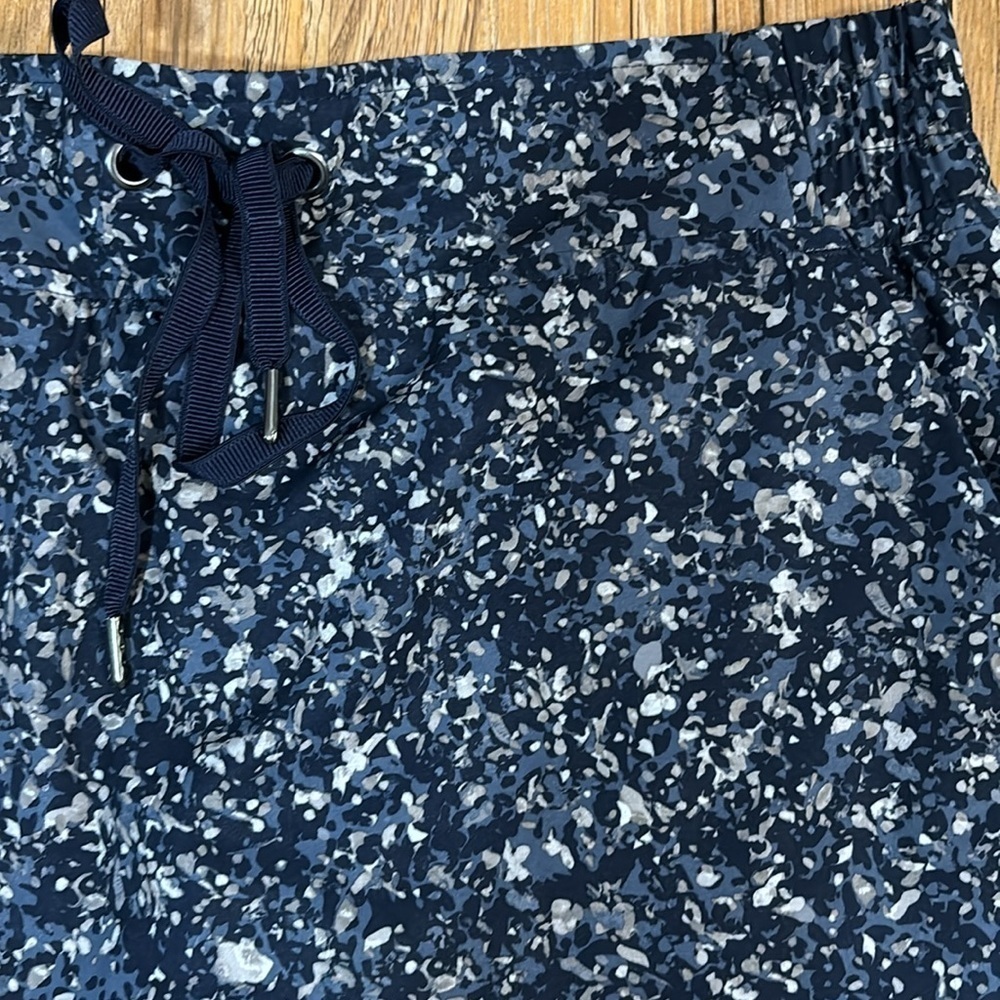 Athleta Patterned Athletic Skirt - image 2